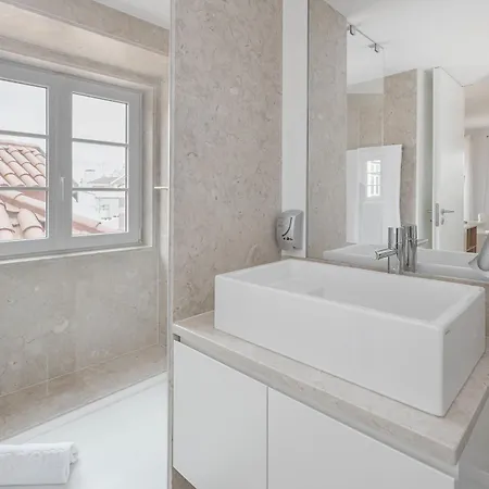 Tandem Palacio Alfama 4* ליסבון