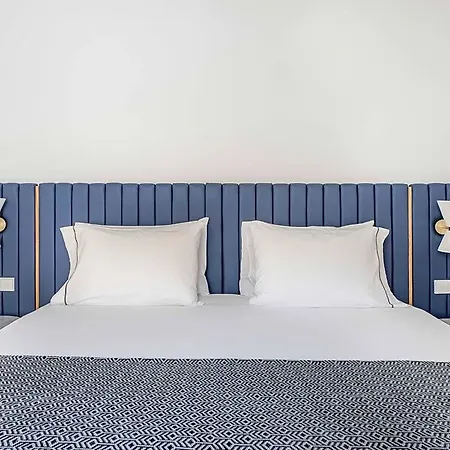 Tandem Palacio Alfama Apartahotel