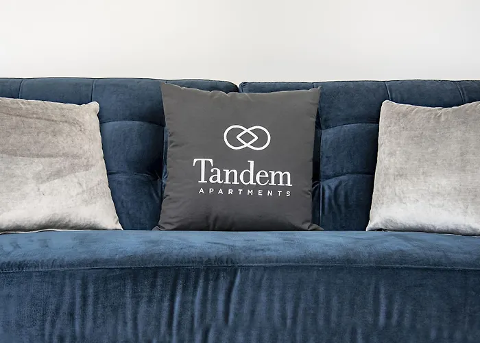 Tandem Palacio Alfama Lisbon