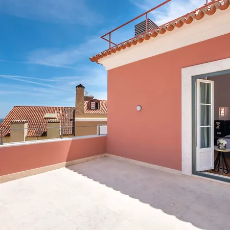 Tandem Palacio Alfama * ליסבון