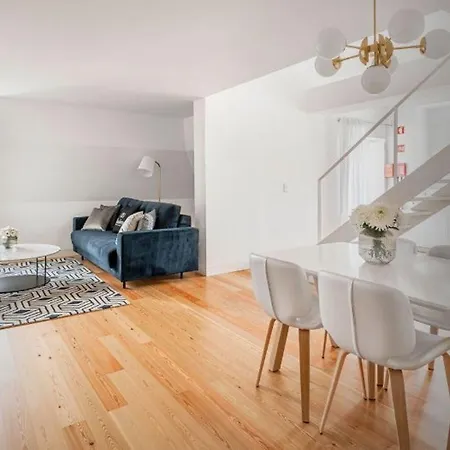 Tandem Palacio Alfama דירה